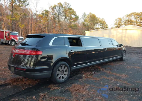 2013 Lincoln Mkt Limo/Hearse z USA, uszkodzony, nr VIN 2L1MJ5LK7DBL55533